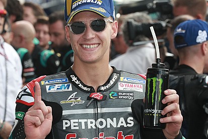 Quartararo quebra recorde da pista e conquista pole na Tailândia; Márquez cai novamente