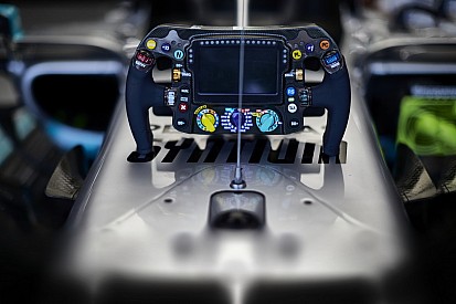VÍDEO: Volante da Mercedes 'assombra' mundo da F1 por parecer manche de avião; veja como funciona
