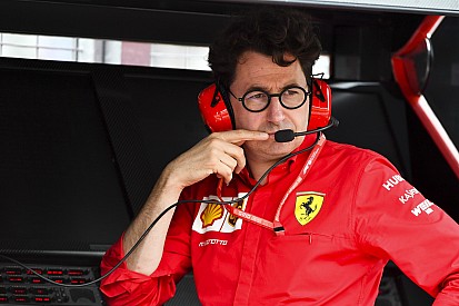 Binotto: "Il minuto di ritardo? Ci manca carico aerodinamico"