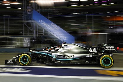 Singapore GP: Hamilton outpaces Verstappen in FP2