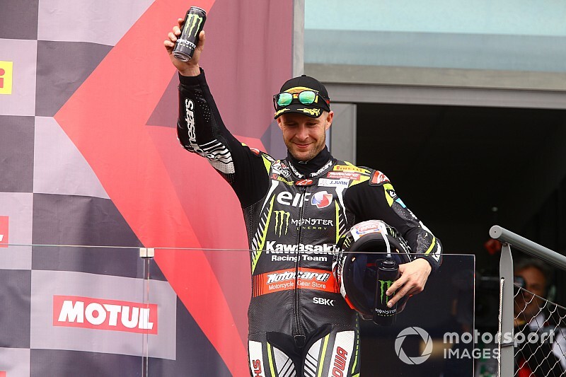 WSBK Magny-Cours: Rea verslaat Van der Mark en wordt kampioen