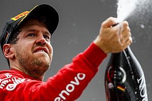 Finis kedua, Vettel balas nasib buruk kualifikasi