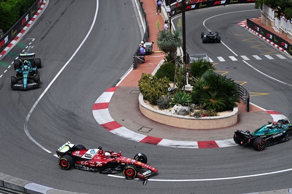 Charles Leclerc, Ferrari, Lance Stroll, Aston Martin Racing, Fernando Alonso, Aston Martin Racing