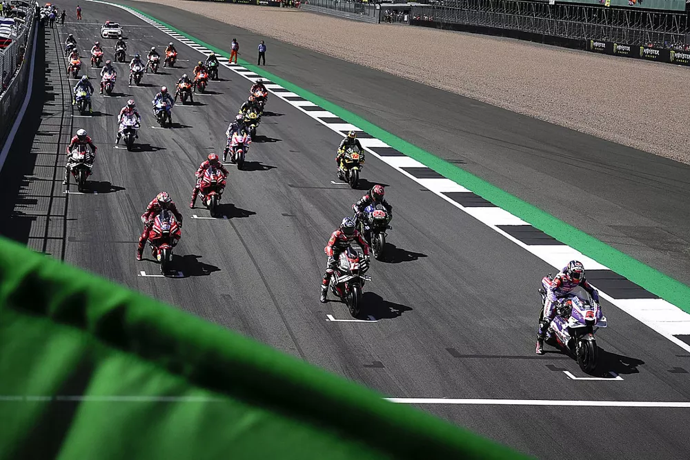 Partenza della Gara al GP di Gran Bretagna