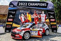 Mistrzowie pozostali na obserwacji