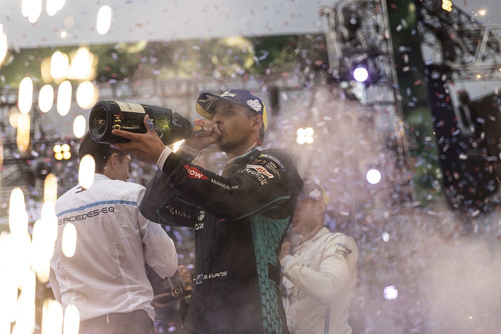 Mitch Evans Tak Kecewa Jadi Runner-Up Formula E