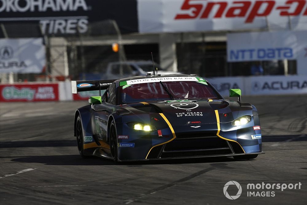 #27 Heart of Racing Team Aston Martin Vantage GT3: Roman De Angelis, Ian James, Tom Gamble