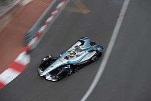 Hasil Monako E-Prix: FANBOOST Bantu Vandoorne Menang