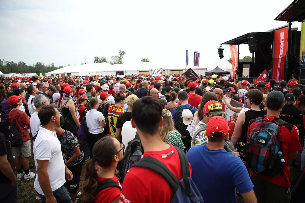 Fan zone, GP d'Italia