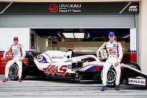 Haas presentó oficialmente su coche VF-21 F1 en Bahrein