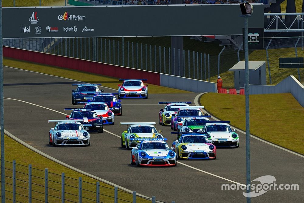 Sfida a Giglioli-Iaquinta nella Porsche Esports Carrera Cup Italia a Vallelunga