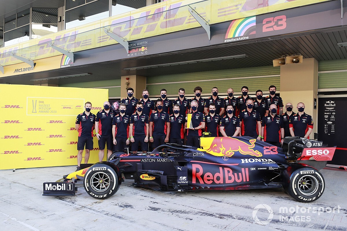 Sezonun son yarışında en hızlı pit stopu yine Red Bull yaptı