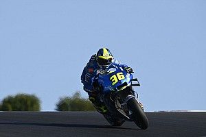 Suzuki felt no added pressure by "perfect" bike label