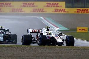 Arról pletykálnak, hogy új tulajdonoshoz kerül az F1 sereghajtója