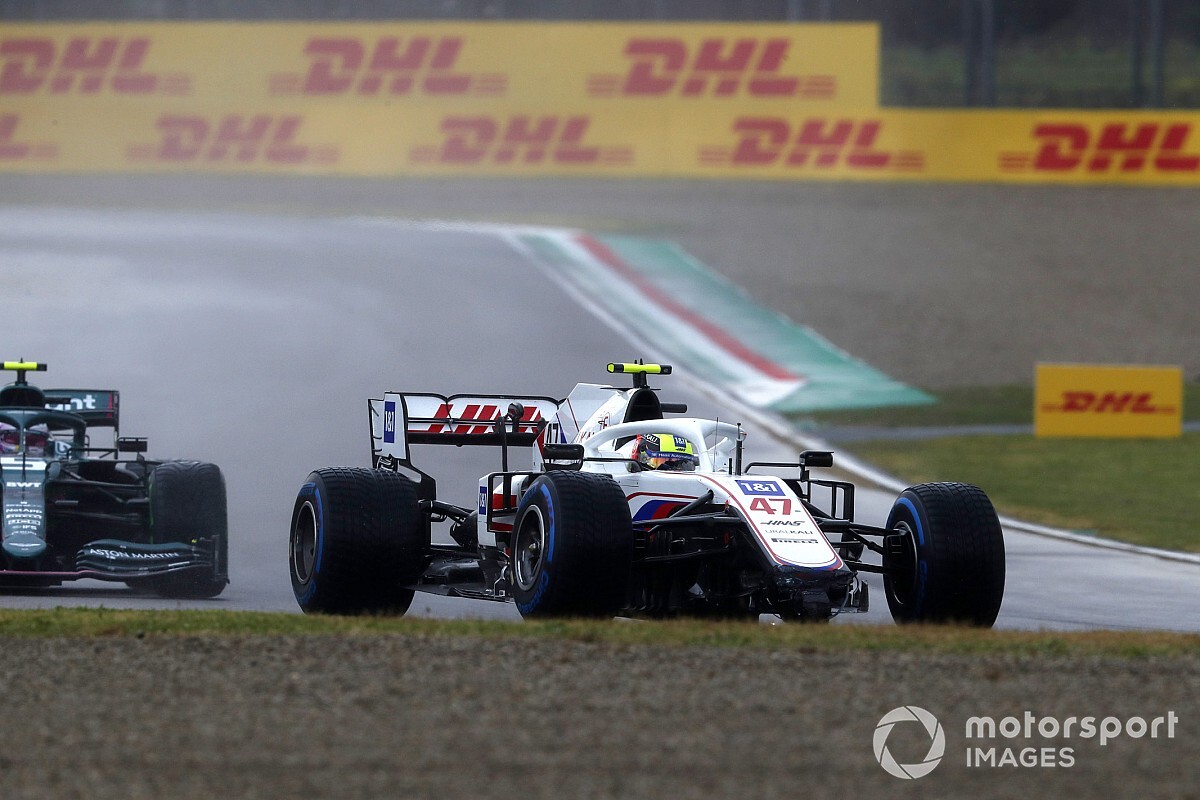 Arról pletykálnak, hogy új tulajdonoshoz kerül az F1 sereghajtója