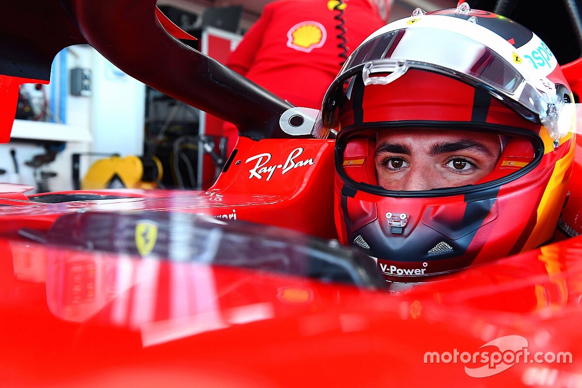 Egy szponzor is követhette Sainzot a Ferrarihoz