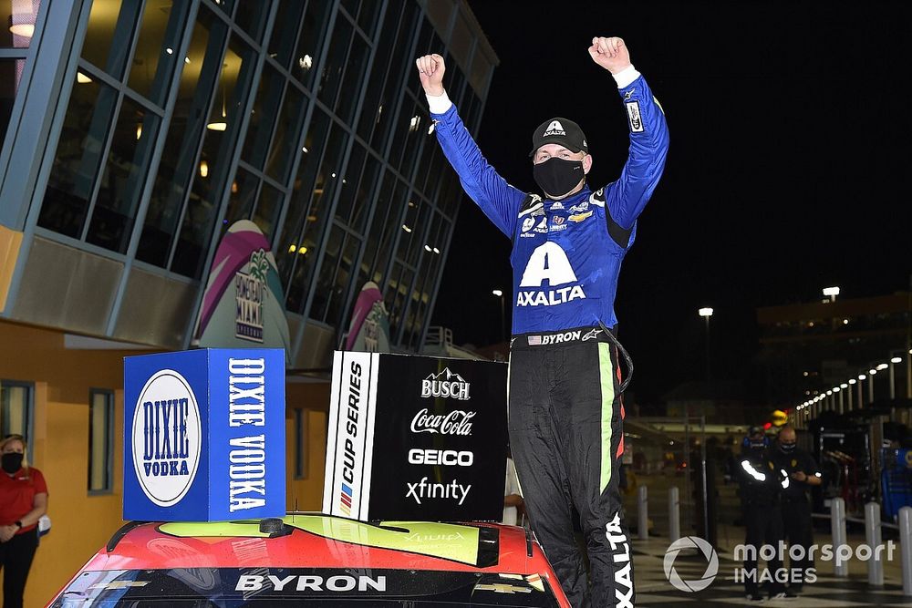 Ganador de la carrera William Byron, Hendrick Motorsports, Chevrolet Camaro Axalta 