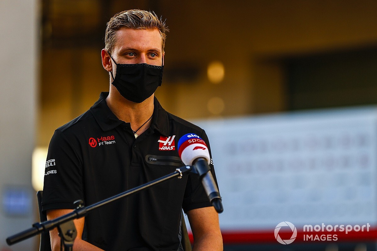 Brawn: "Mick Schumacher'in gelişi Michael'ın 'trajedisini' hatırlatıyor"