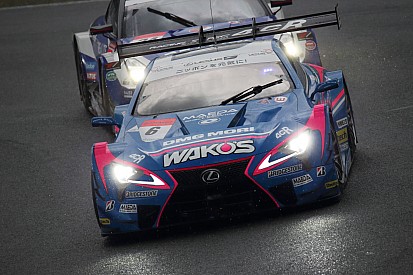6号車WAKO'S、タイヤ交換と給油を同時に行うミスも8位入賞。脇阪監督「このミスを今後の糧にしていく」