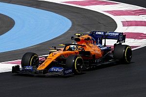 Риккардо объяснил скорость McLaren секретными обновлениями машины