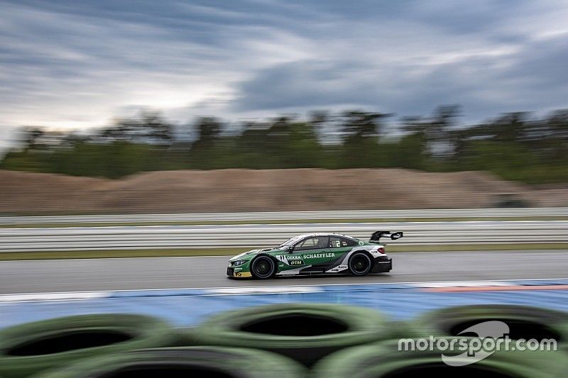 Виттман на BMW выиграл открывшую новый сезон DTM дождевую гонку в Хоккенхайме