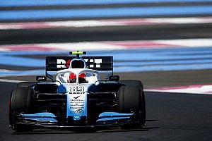 Kubica végre harcolt Russellel, és egy kis szerencsével legyőzte