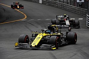 Ricciardo baalt van strategische fouten bij Renault in Monaco