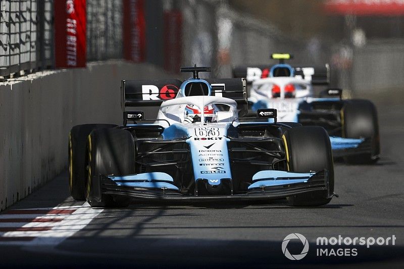 George Russell, Williams Racing FW42, leads Robert Kubica, Williams FW42