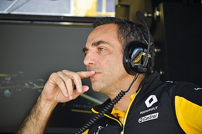 Абитбуль: Renault ожидала от McLaren тесной кооперации, но не получила ее