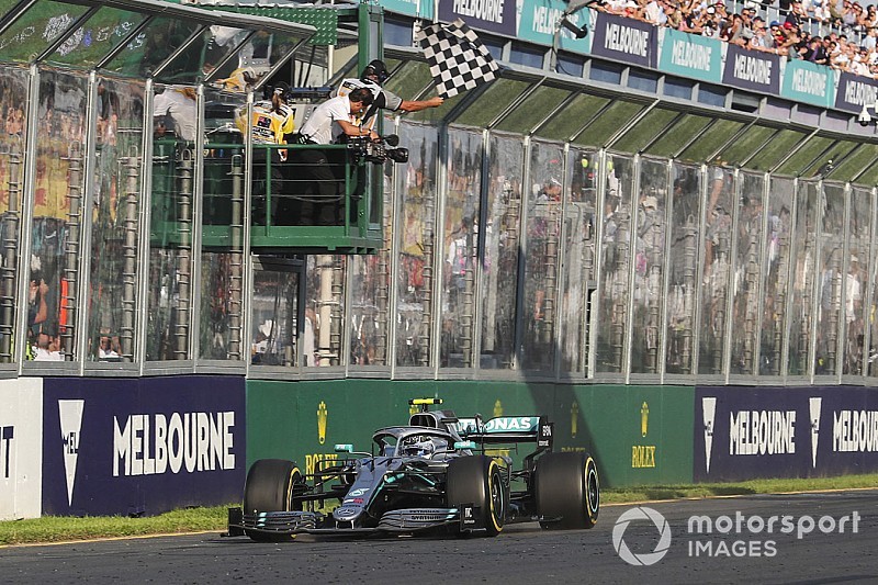 Bottas sorprende y estrena 2019 por todo lo alto