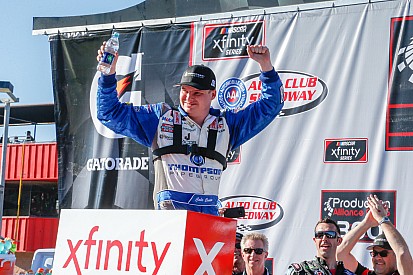 Cole Custer holds off Kyle Busch to win Fontana Xfinity race