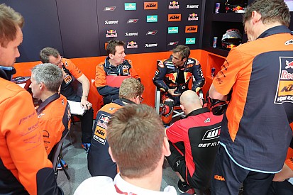Pour De Puniet, KTM doit écouter Zarco dans son développement