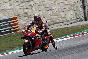 MotoGP, Austin, Libere 4: Marquez massacra tutti con la pista che va asciugando