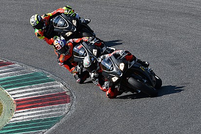 Fotogallery: i campioni dell'Aprilia in pista al Mugello con le nuove RSV4
