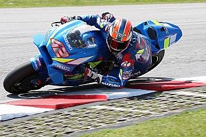 Suzuki: nei test di Sepang ha esordito una nuova carena per la GSX-RR di Rins e Mir