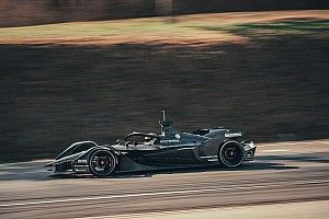 Galeri: Porsche'nin Formula E aracıyla ilk sürüşü