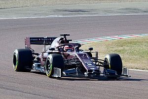 Überraschender Shakedown: Alfa Romeo zeigt neues Auto in Interimslackierung