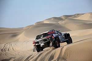 "Niks aan het handje" in tweede etappe voor Tim en Tom Coronel