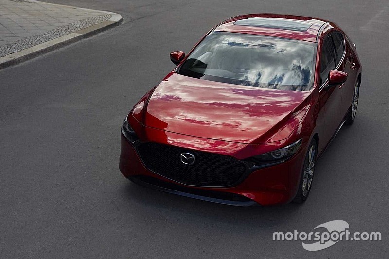 Нова Mazda3 буде незабаром офіційно представлена в Україні