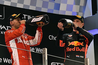 Verstappen több pontot gyűjtött az utolsó 11 versenyen, mint Vettel
