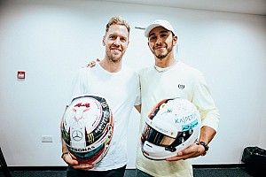 Sebastian Vettel und Lewis Hamilton: Helmtausch der Stars!