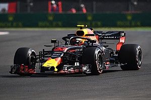 Пилоты Red Bull стали быстрейшими в первой тренировке в Мехико
