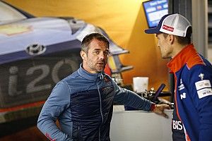 Sebsatien Loeb stellt klar: Thierry Neuville ist bei Hyundai die Nummer eins