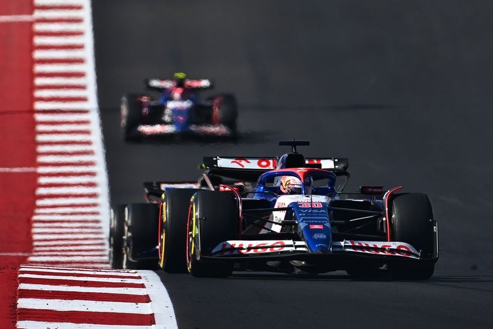 Liam Lawson, RB F1 Team VCARB 01, Pierre Gasly, Alpine A524, Yuki Tsunoda, RB F1 Team VCARB 01