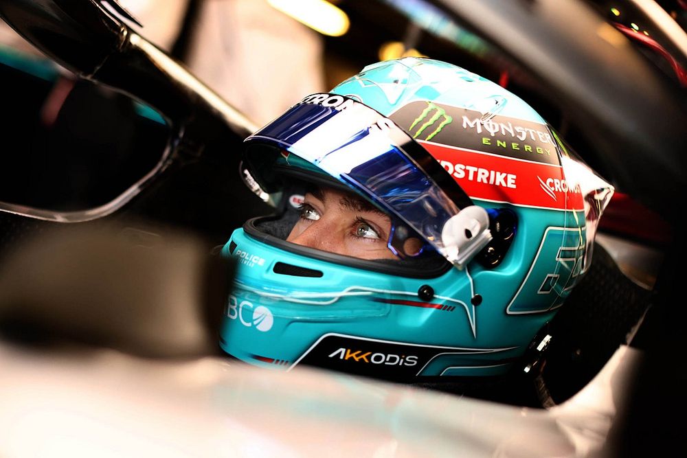 メルセデス”1年生”のラッセル、昇格初年度でハミルトン打ち負かすも気分はF1ルーキー?「コース内外で学びがたくさん」