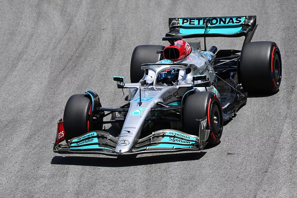 George Russell, Mercedes W13