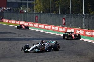 Mercedes would prefer F1 race win over second in constructors' standings