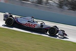 Haas mist start F1-wintertest Bahrein door vertraagde vracht