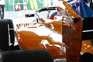 Alonso, tras pasar a Q2: "Hay que mirar más hacia los tres de arriba"