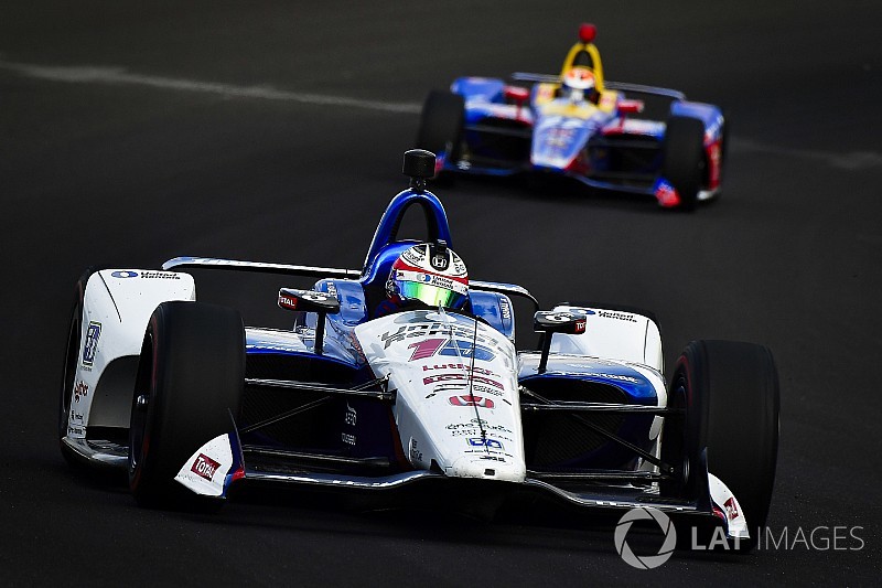 Rahal é o mais rápido do dia em Indianápolis; Kanaan é 2º